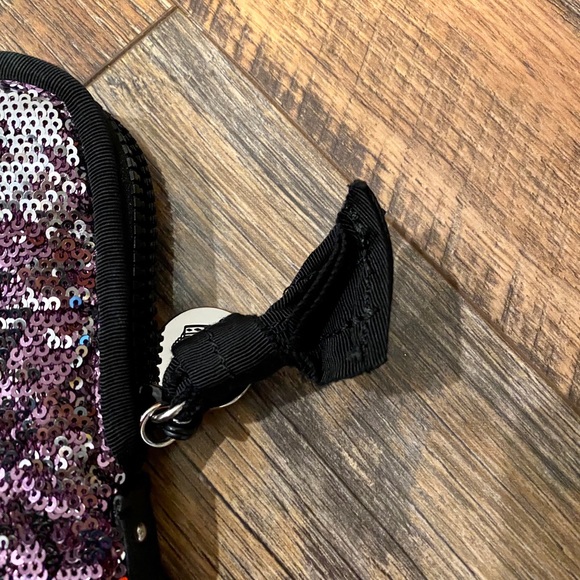 JUICY COUTURE Sequin Padded Tablet Case - Picture 5 of 6